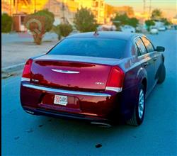 کرایسلەر 300